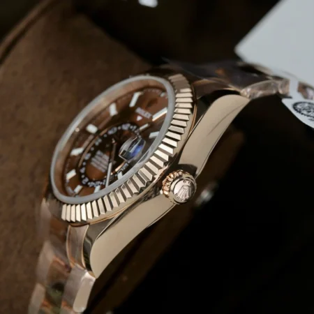 Replica Rolex Sky-Dweller Rose Gold Chocolate Dial Oyster Bracelet