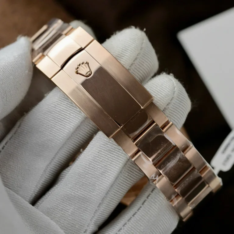 Replica Rolex Sky-Dweller Rose Gold Chocolate Dial Oyster Bracelet