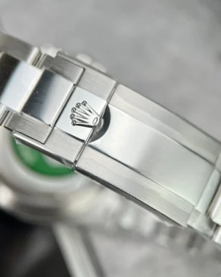 Replica Rolex Panda White Dial Black Bezel Oyster Dial