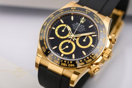 Rolex Daytona 40 mm Black Dial 126518LN closeup