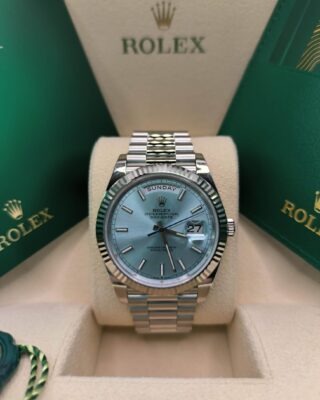 Superclone Rolex Day-Date Ice blue Dial 228236 Angle Detail