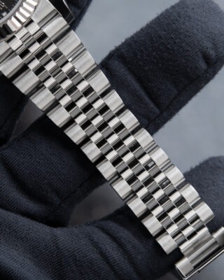 Superclone Rolex Sky-Dweller Bright black Dial 336934 Jubilee Design Element