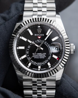Superclone Rolex Sky-Dweller Bright black Dial 336934 Jubilee Feature Highlight
