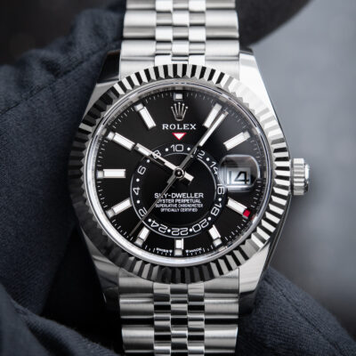 Superclone Rolex Sky-Dweller Bright black Dial 336934 Jubilee Feature Highlight