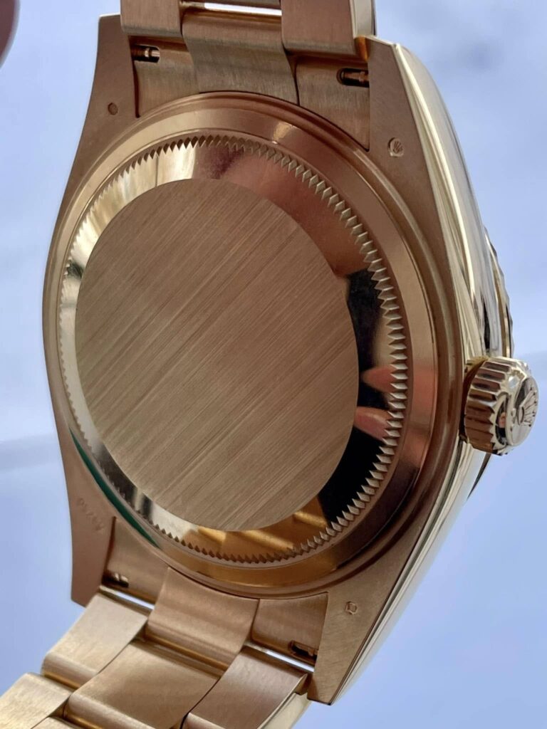 Superclone Rolex Sky-Dweller Intense white Dial 336938 Style Perspective