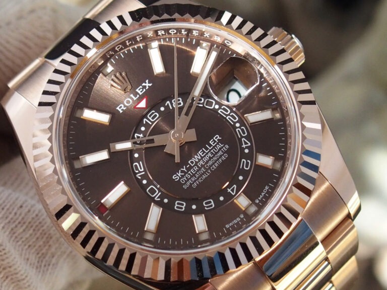 Superclone Rolex Sky-Dweller Chocolate Dial 336935 Angle Detail