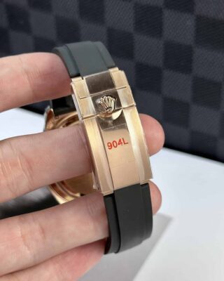 Superclone Rolex Daytona Sundust Dial 126515LN Visual Detail