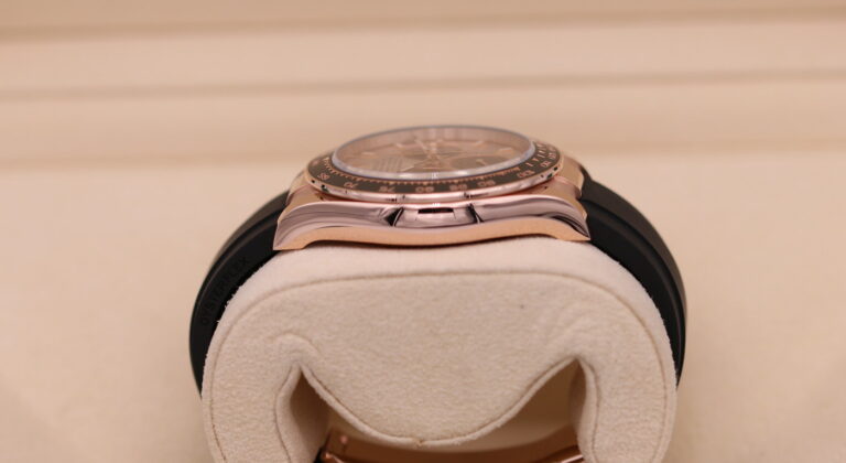 Superclone Rolex Daytona Sundust Dial in Everose Gold 126515LN Profile Shot