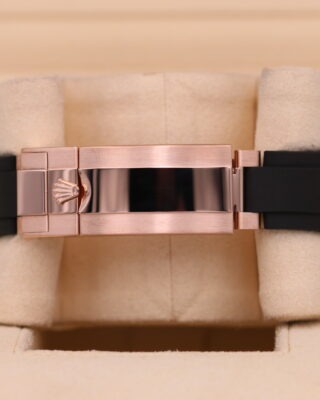 Superclone Rolex Daytona Sundust Dial in Everose Gold 126515LN Feature Highlight