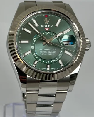 Superclone Sky-Dweller Mint green Dial 336934 Oyster Angle Detail