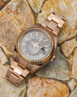 Superclone Rolex Sky-Dweller Slate Dial Oyster 336935 Design Element