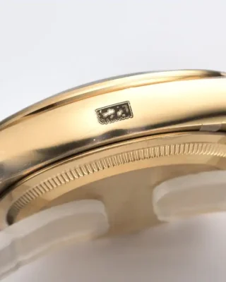 Superclone Rolex Daytona Golden Dial 126518LN