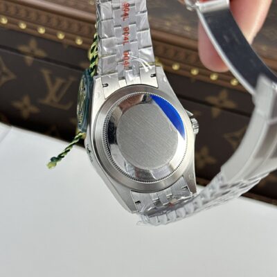 Superclone Rolex Sky-Dweller Mint green Dial 336934 Jubilee Feature Highlight