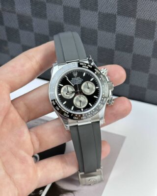 ROLEX DAYTONA 126519LN-0002 BLACK DIAL front