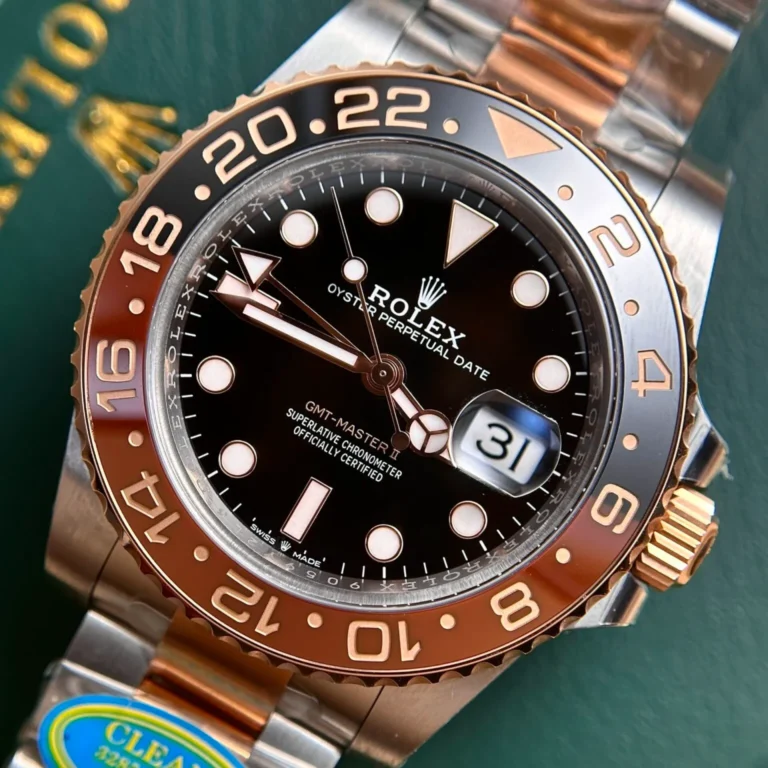Replica Rolex GMT Master II Root Beer Black Dial rose Gold Two Tone Oyster Bracelet