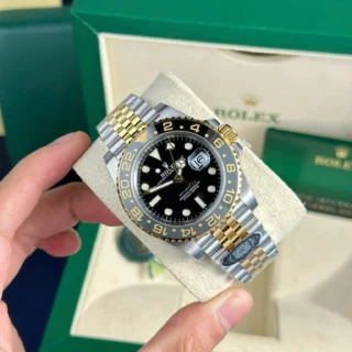 Replica Rolex GMT Master II Zombie Black Dial Black and Gray Bezel Two Toned Jubilee Bracelet