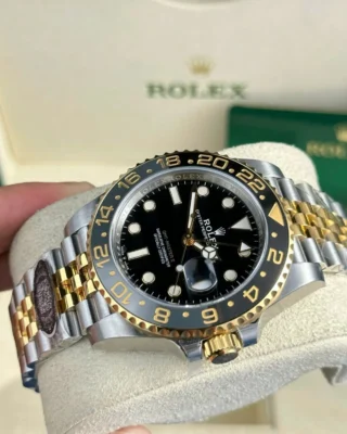 Replica Rolex GMT Master II Zombie Black Dial Black and Gray Bezel Two Toned Jubilee Bracelet