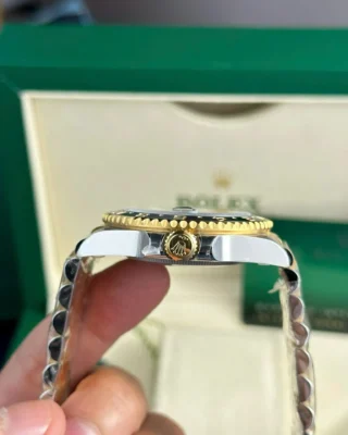 Replica Rolex GMT Master II Zombie Black Dial Black and Gray Bezel Two Toned Jubilee Bracelet