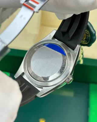 Replica Rolex Sky-Dweller Black Dial Steel Case Oysterflex Bracelet