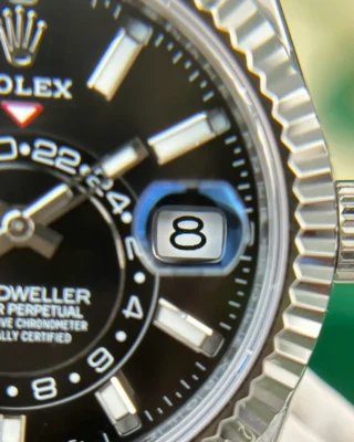 Replica Rolex Sky-Dweller Black Dial Steel Case Oysterflex Bracelet
