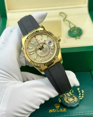 Replica Rolex Sky-Dweller Champagne Dial Gold Case Oysterflex Bracelet