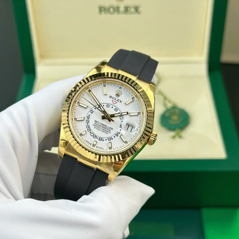 Replica Rolex Sky-Dweller White Dial Gold Case Oysterflex Bracelet