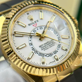 Replica Rolex Sky-Dweller White Dial Gold Case Oysterflex Bracelet