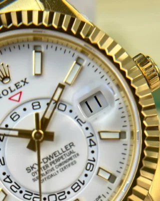Replica Rolex Sky-Dweller White Dial Gold Case Oysterflex Bracelet