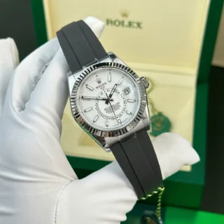 Replica Rolex Sky-Dweller White Dial Steel Case Oysterflex Bracelet