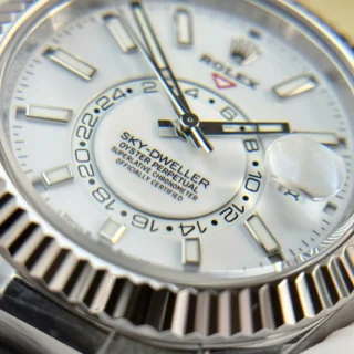 Replica Rolex Sky-Dweller White Dial Steel Case Oysterflex Bracelet