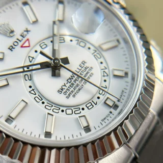 Replica Rolex Sky-Dweller White Dial Steel Case Oysterflex Bracelet