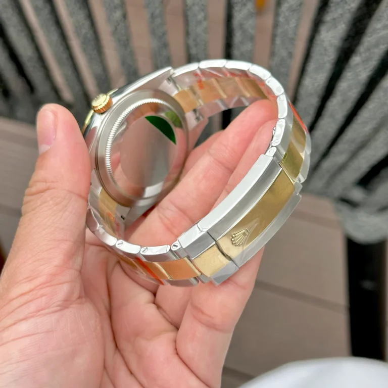 Replica Rolex Sky-Dweller White Dial Gold Case Two Tone Oyster Bracelet