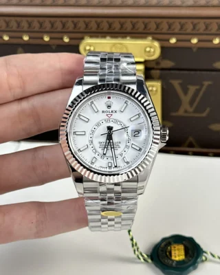 Replica Rolex Sky-Dweller White Dial Jubilee Bracelet