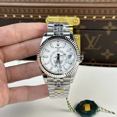 Replica Rolex Sky-Dweller White Dial Jubilee Bracelet