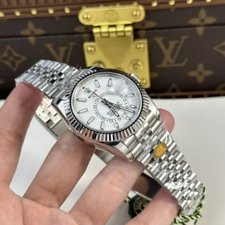Replica Rolex Sky-Dweller White Dial Jubilee Bracelet