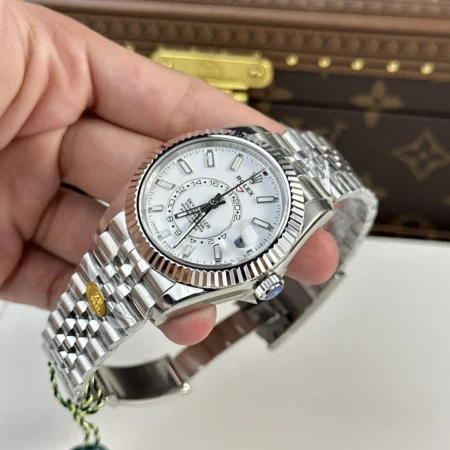 Replica Rolex Sky-Dweller White Dial Jubilee Bracelet