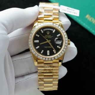 Replica Rolex Day Date Black Dial Diamond Bezel Presidential Bracelet