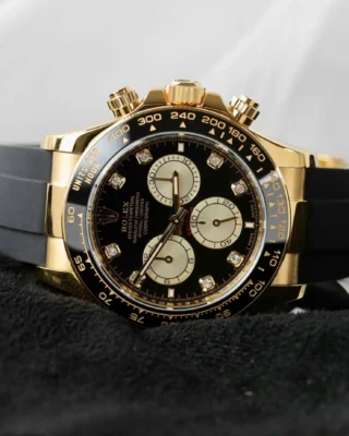 Rolex Daytona Black Dial Black Bezel Golden Case Oysterflex Bracelet
