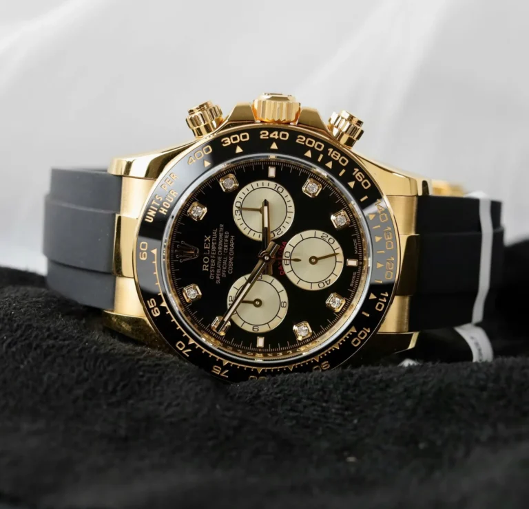 Rolex Daytona Black Dial Black Bezel Golden Case Oysterflex Bracelet