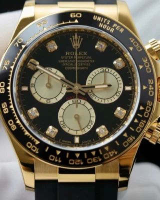 Rolex Daytona Black Dial Black Bezel Golden Case Oysterflex Bracelet