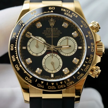 Rolex Daytona Black Dial Black Bezel Golden Case Oysterflex Bracelet