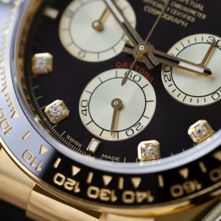 Rolex Daytona Black Dial Black Bezel Golden Case Oysterflex Bracelet