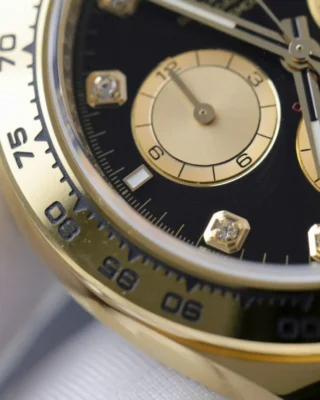 Replica Rolex Daytona Black Dial Gold Case Gold Oyster Bracelet