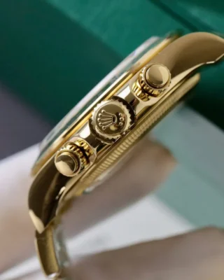 Replica Rolex Daytona Black Dial Gold Case Gold Oyster Bracelet