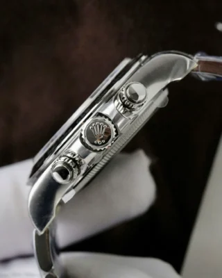 Replica Rolex Daytona Black Dial Steel Bezel Oyster Bracelet