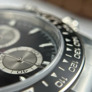 Replica Rolex Daytona Black Dial Black Bezel Oysterflex Bracelet