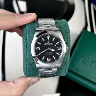 Replica Rolex Explorer Black Dial Oyster Bracelet