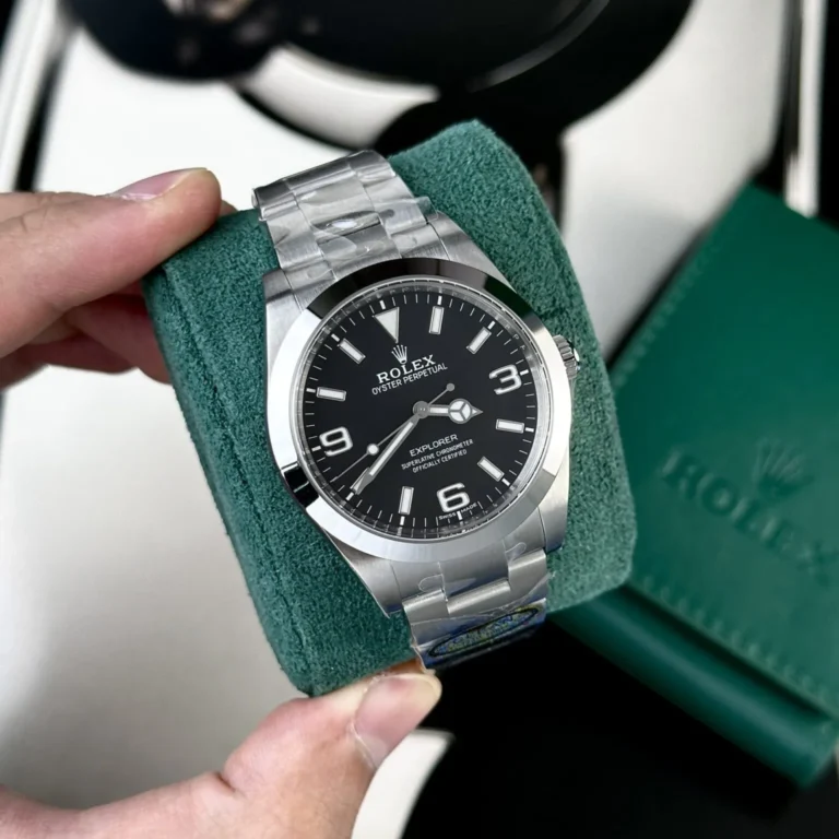 Replica Rolex Explorer Black Dial Oyster Bracelet