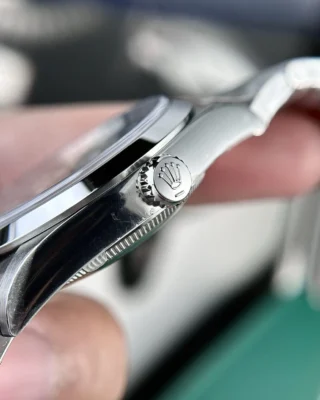 Replica Rolex Explorer Black Dial Oyster Bracelet