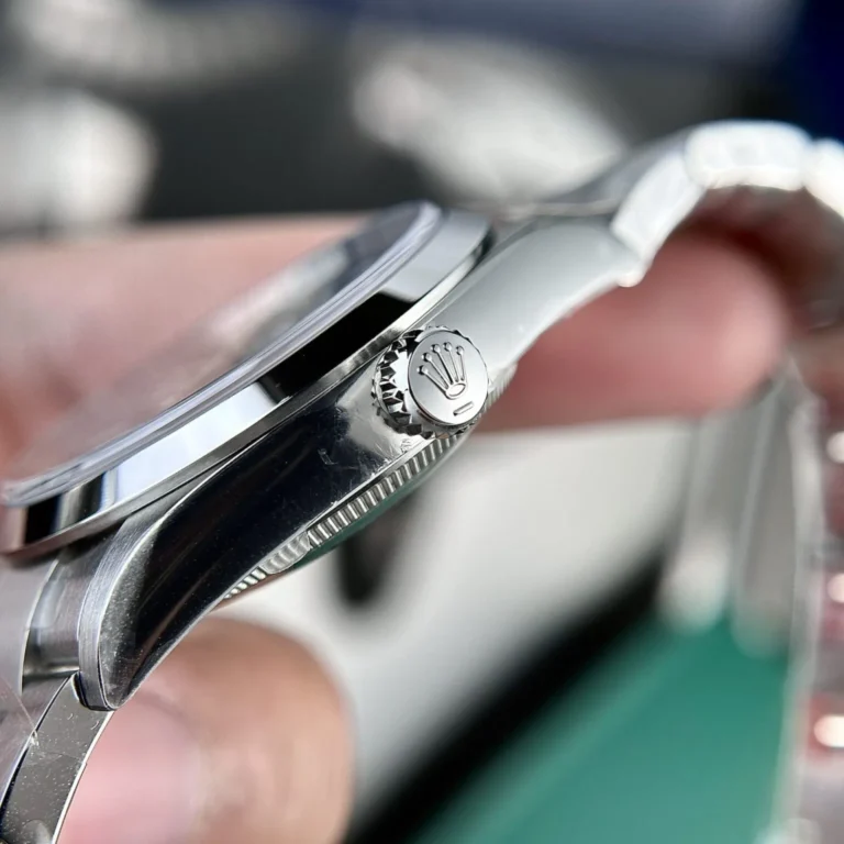 Replica Rolex Explorer Black Dial Oyster Bracelet